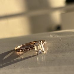 Emerald Cut Engagement Ring 