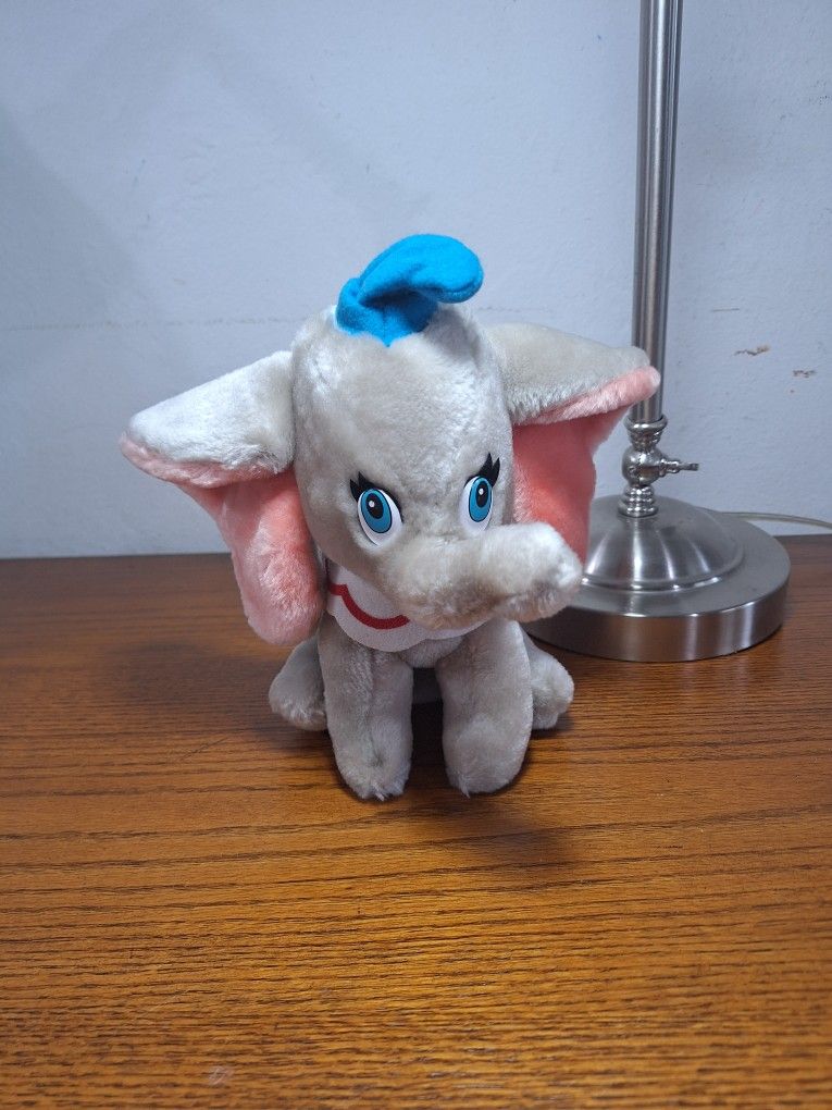Like New! Vintage DUMBO Disneyland Plush Stuffed Animal 1980s 10” Inch