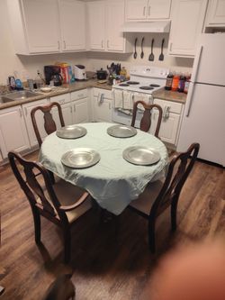 Dining room table