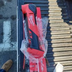Milwaukee M18 Fuel Brushless Multi Tool 