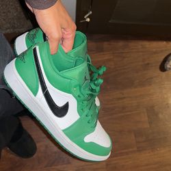 Jordan 1 Low Pine Green 