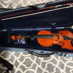 Eastar 1/2 Violin And Full Kit