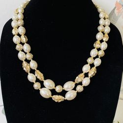 Vintage 1950s Hong Kong Pearl Necklace