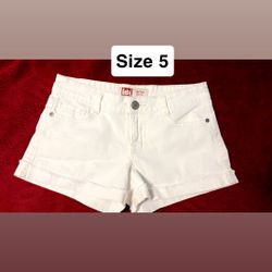 White Low Rise Shorts 