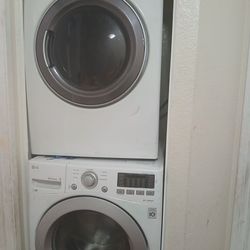 Washer dryer