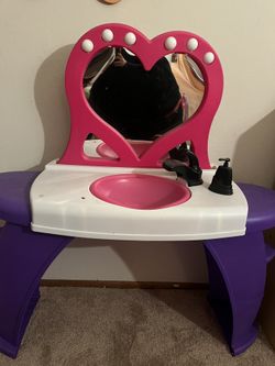 Girls Toy Vanity Set