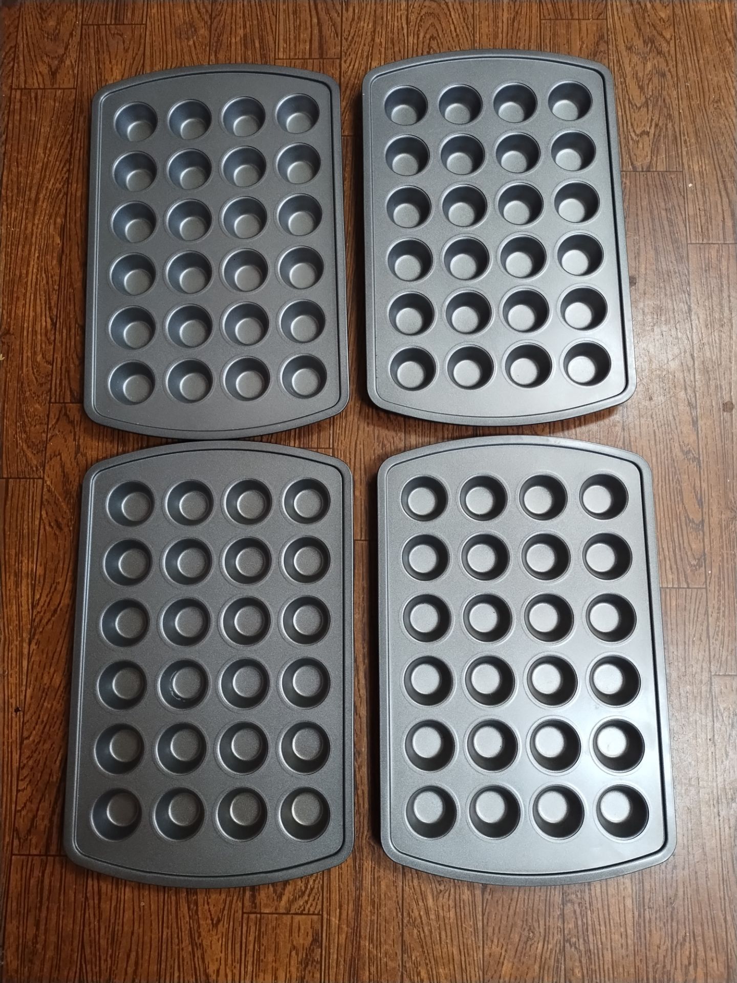 Set Of 4 Mainstays Mini Muffin / Cupcake Pans Heavy 19.75" x 14"