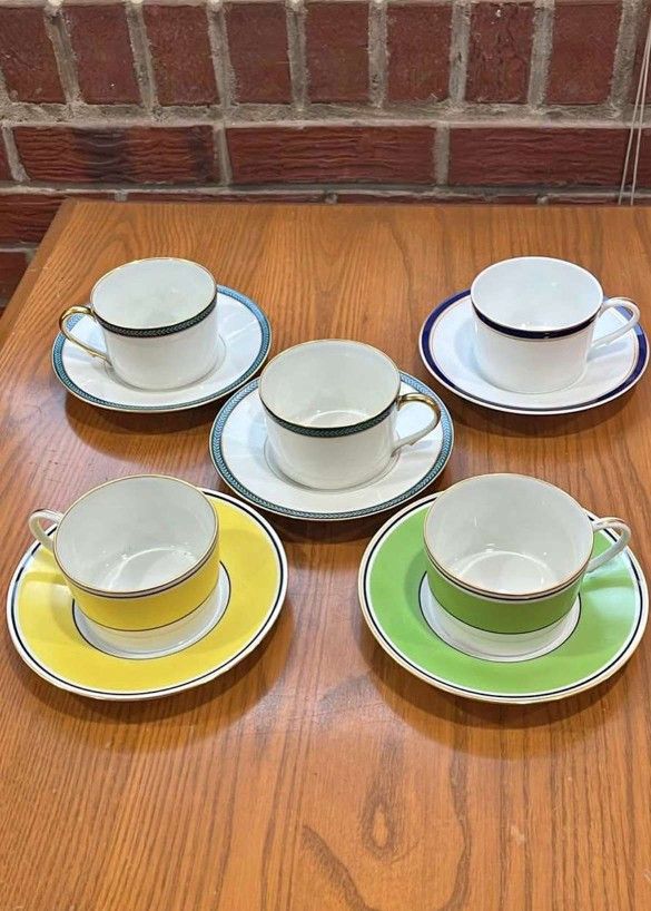 Cups