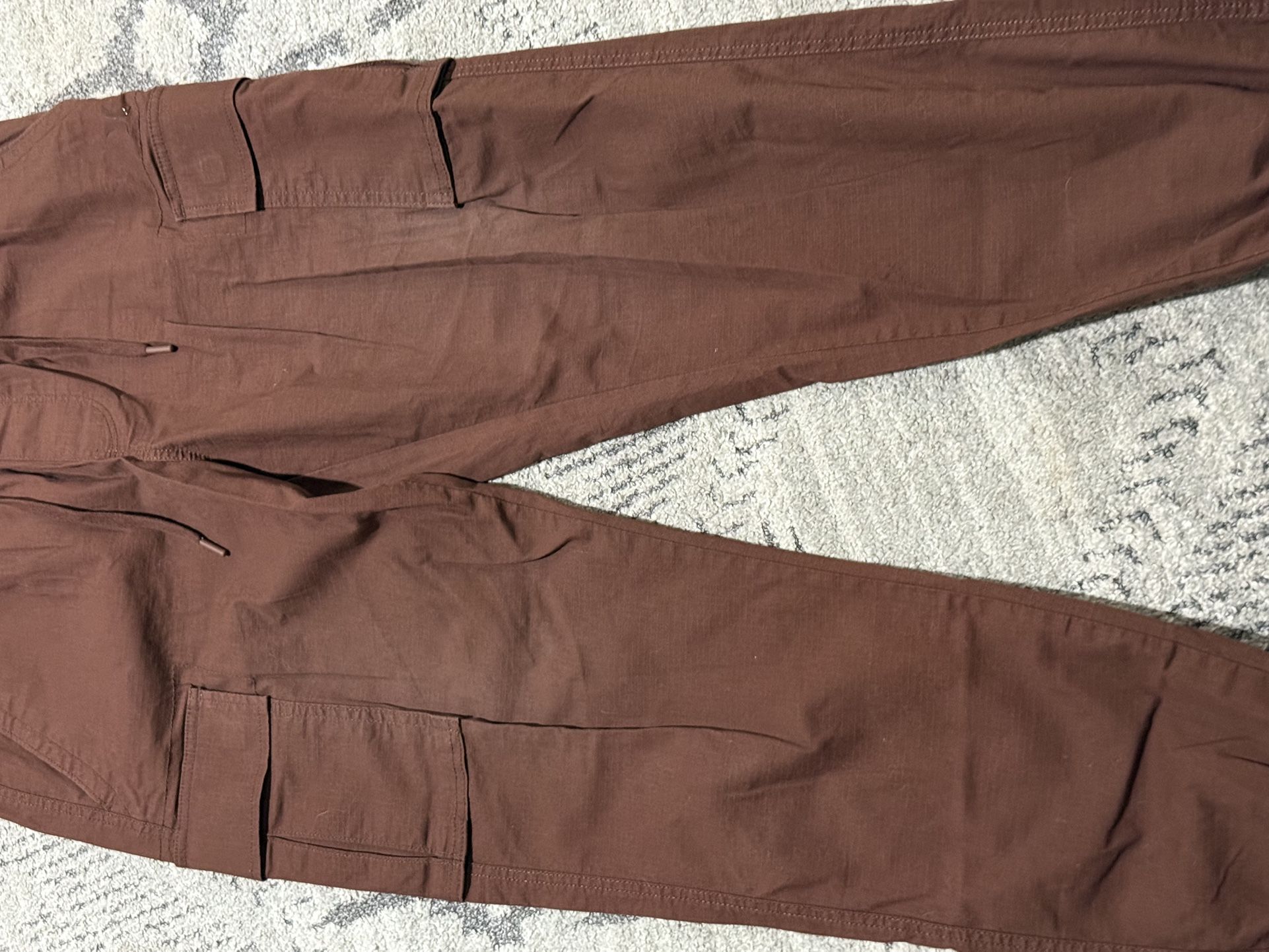 Men Chino