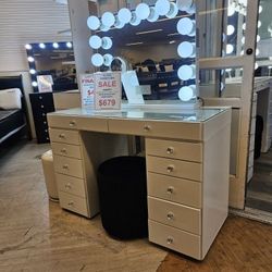 VANITY SET SPECIAL DEAL FINANCING NOW AVAILABLE EASY TO QUALIFY NO CREDIT CHECK