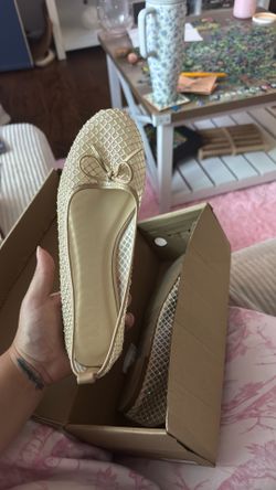 Lace sandals