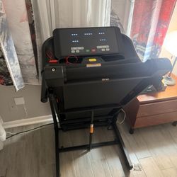 The Run Treadmill 
