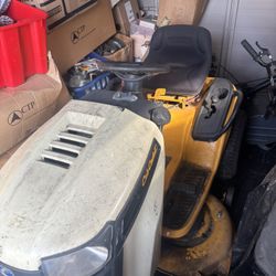 Riding Mower 42 Inch Cub Cadet 