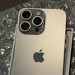 iPhone 15 PRO MAX Size 512GB UNLOCKED