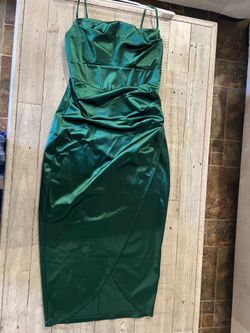 Windsor Dark green satin dress
