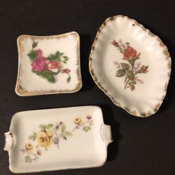 Vintage 1950’s Set of 3 Rose Pattern Small Jewelry/Trinket Dishes