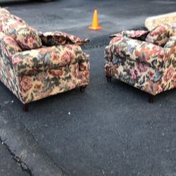 Good condition living room set