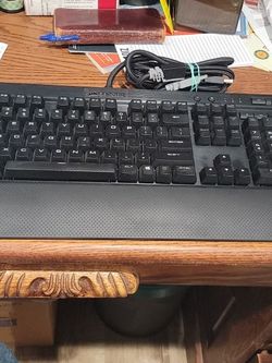 Corsair Gaming K70 LUX Keyboard In Original Box