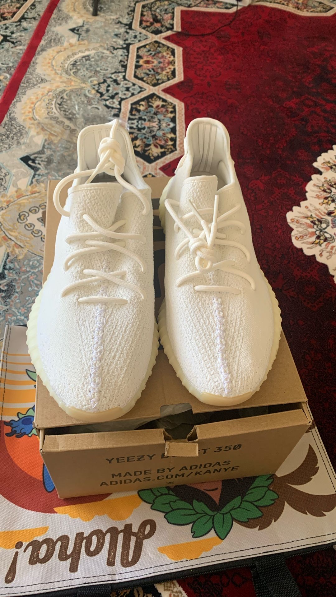 Yeezy Boost 350 V2