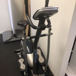 Free elliptical machine