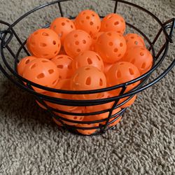 50 Count Wire Bucket of Whiffle Golf Balls