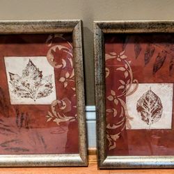 Pair of wall hangings