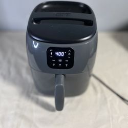 Dash 3 Qt Air Fryer – Quick Meals, Heats Fast – $20
