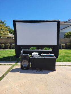 Inflatable Screen / Movie Night (READ DESCRIPTION)