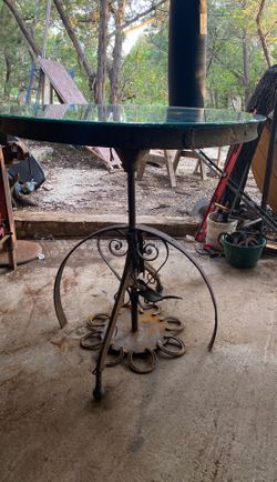 Art table. Lazy Susan ( antique wagon wheels )