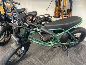 EmojoStreet X 750W/48V 325LB Max Payload