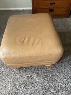 Ottoman / Foot rest