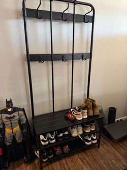Shoe/ coat rack