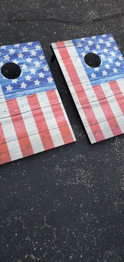 Corn Hole (no bags)