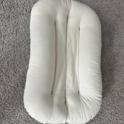 Snuggle Me Organic 