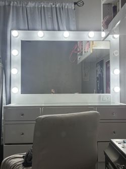 Vanity Mirror and Desk Big and Chair