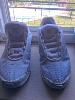 All white Air Max(used) No Box