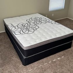 King Size Mattress Pillow Top New 12"