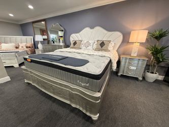 4 PC KING BEDROOM  SET CLEARANCE