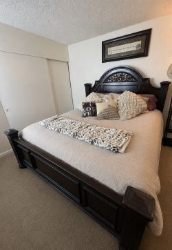 King Size Bed Frame & Matress