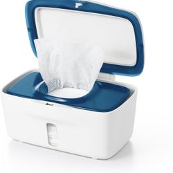 Wipe Dispenser Pulls Out