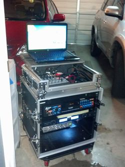 For sale Karaoke and Dj case for Gigs.