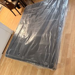 Box spring queen 9 inch