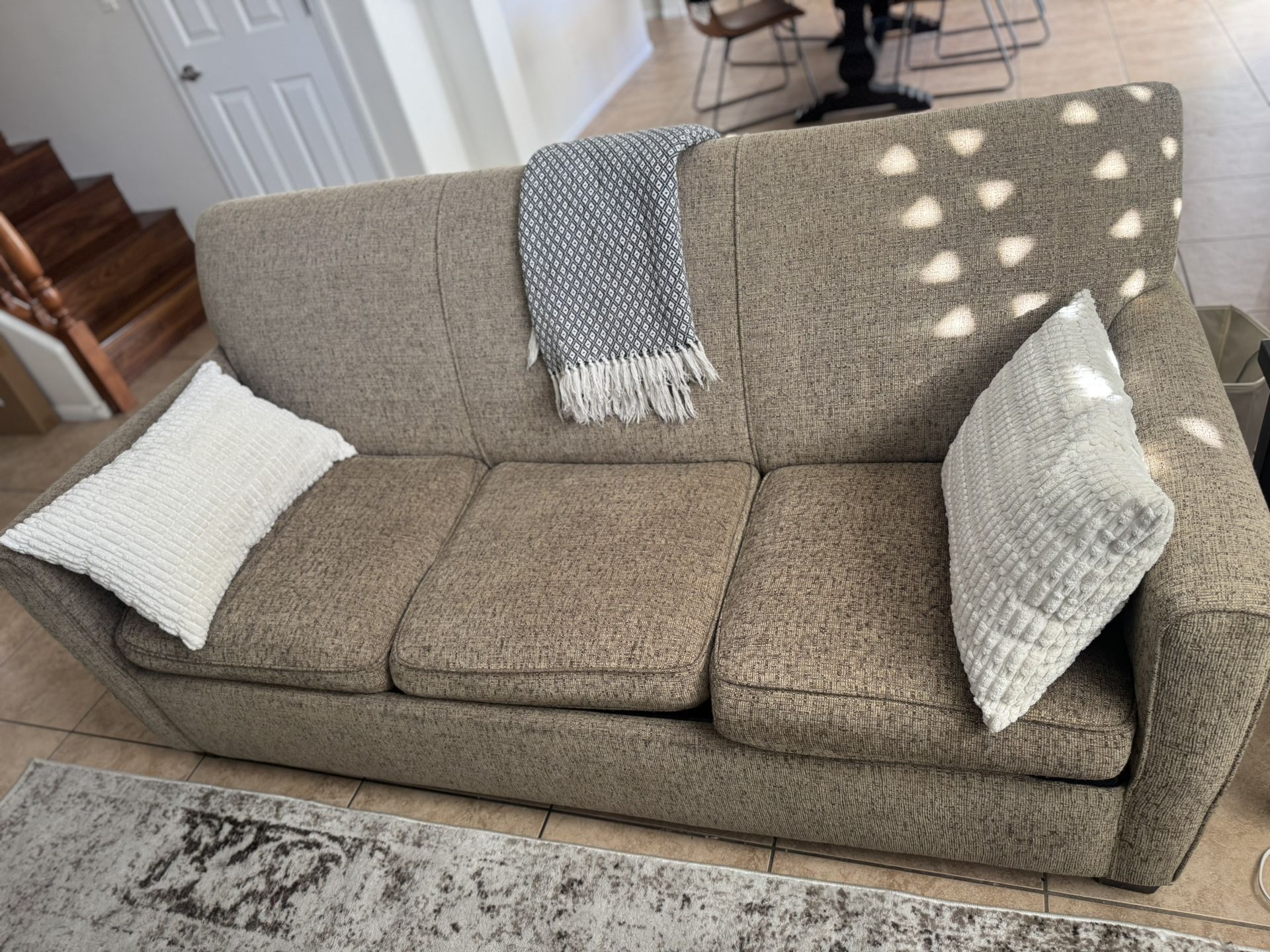 Sofa With Pullout Bed