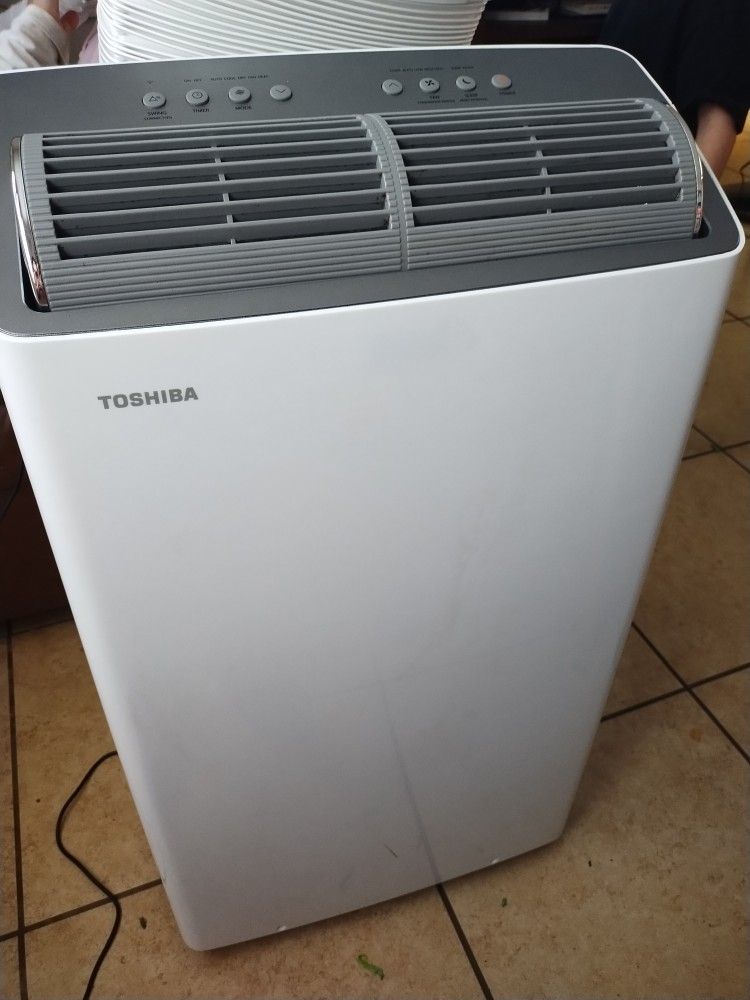 TOSHIBA PORTABLE AC 14,000BTU