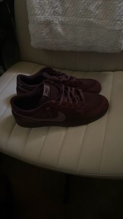 Nike dunks size 13