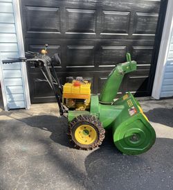John Deere Snow Blower