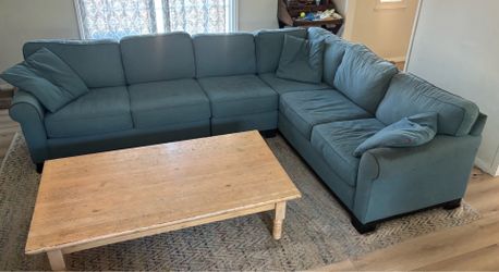 Free Blue Sectional Couch
