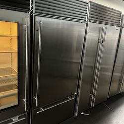 Sub Zero 36”Wide Built In Bottom Freezer Refrigerator Stainless Steel 