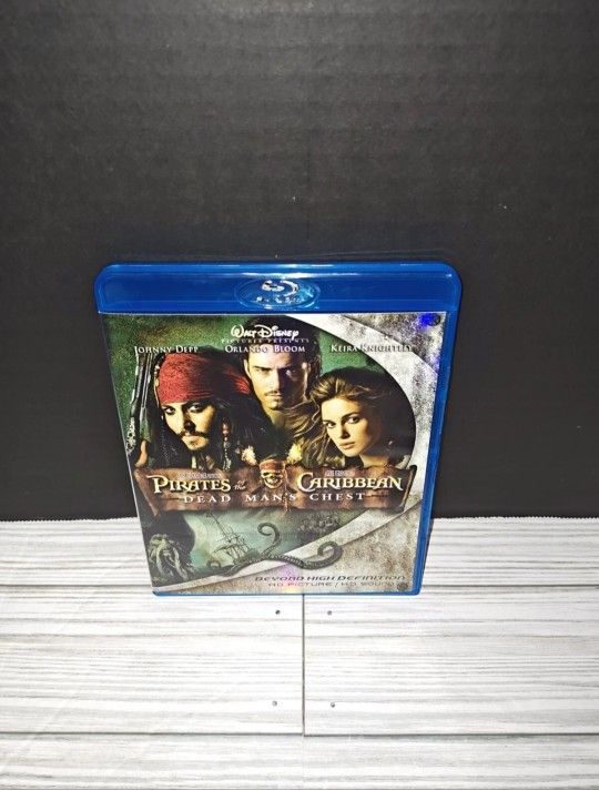 Pirates of the Caribbean: Dead Man's Chest Blu-ray 2-Disc Action Movie 2006