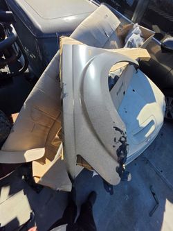 2007-2009 mitsubishi out lander fender